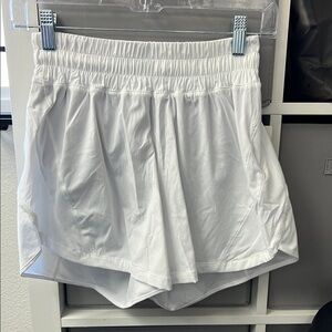 Lululemon Size 6 Track That HR Shorts 5”. NWT white lined